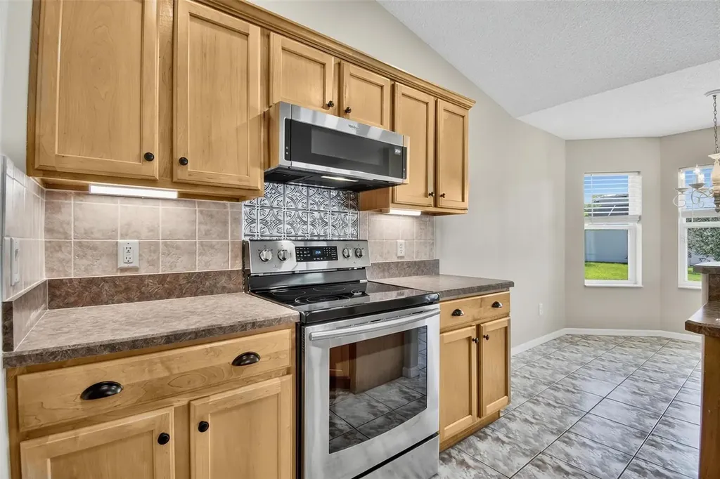 19 Woodfair Lane Palm Coast FL 32164