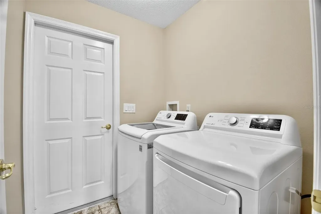 19 Woodfair Lane Palm Coast FL 32164