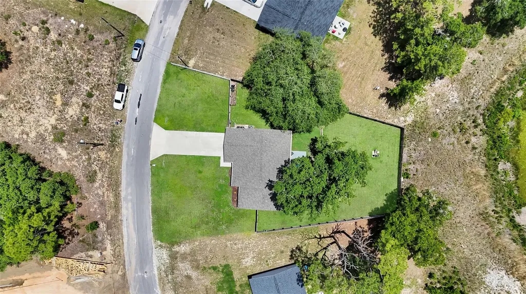 20 Malauka Circle Ocklawaha FL 32179