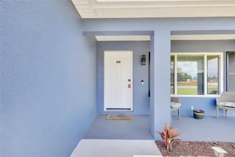 20 Malauka Circle Ocklawaha FL 32179