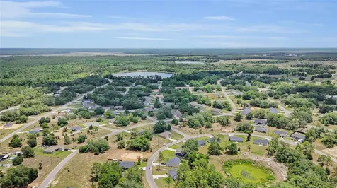 20 Malauka Circle Ocklawaha FL 32179
