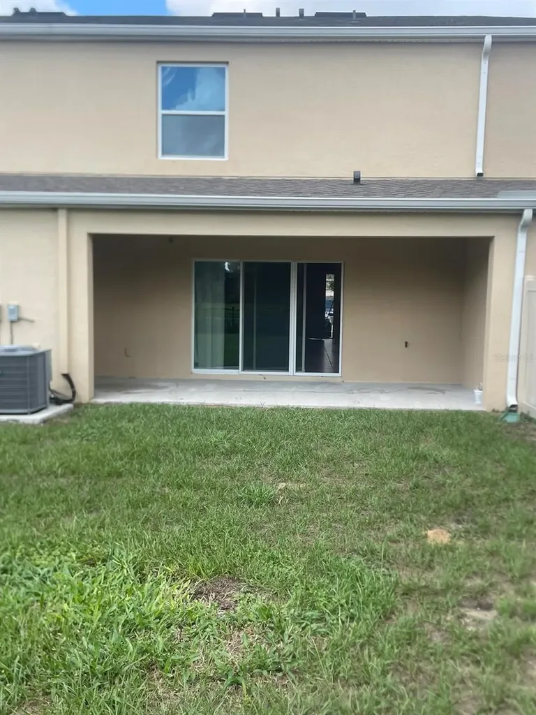 9004 Wildflower Lane Kissimmee FL 34747