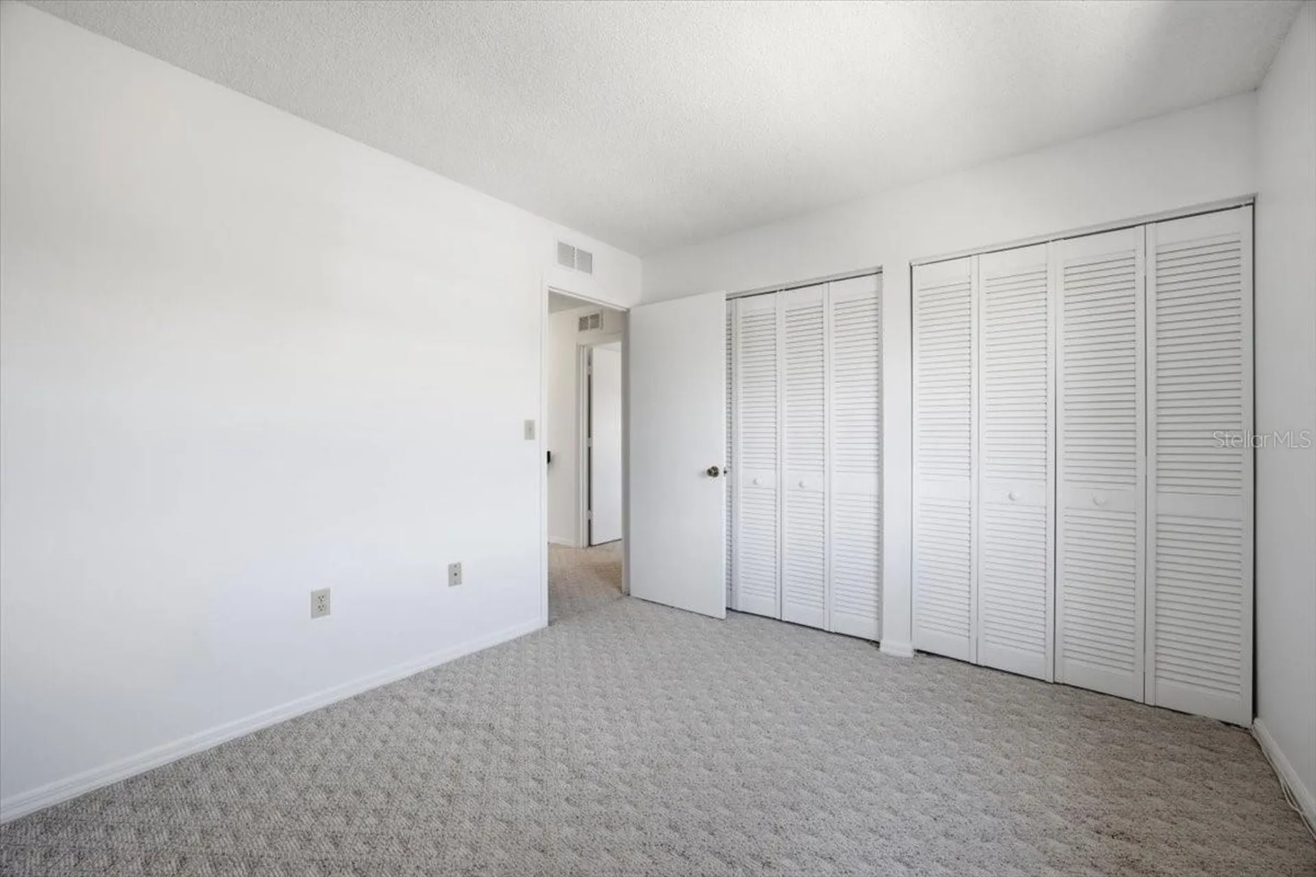 535 Hunter Circle Kissimmee FL 34758