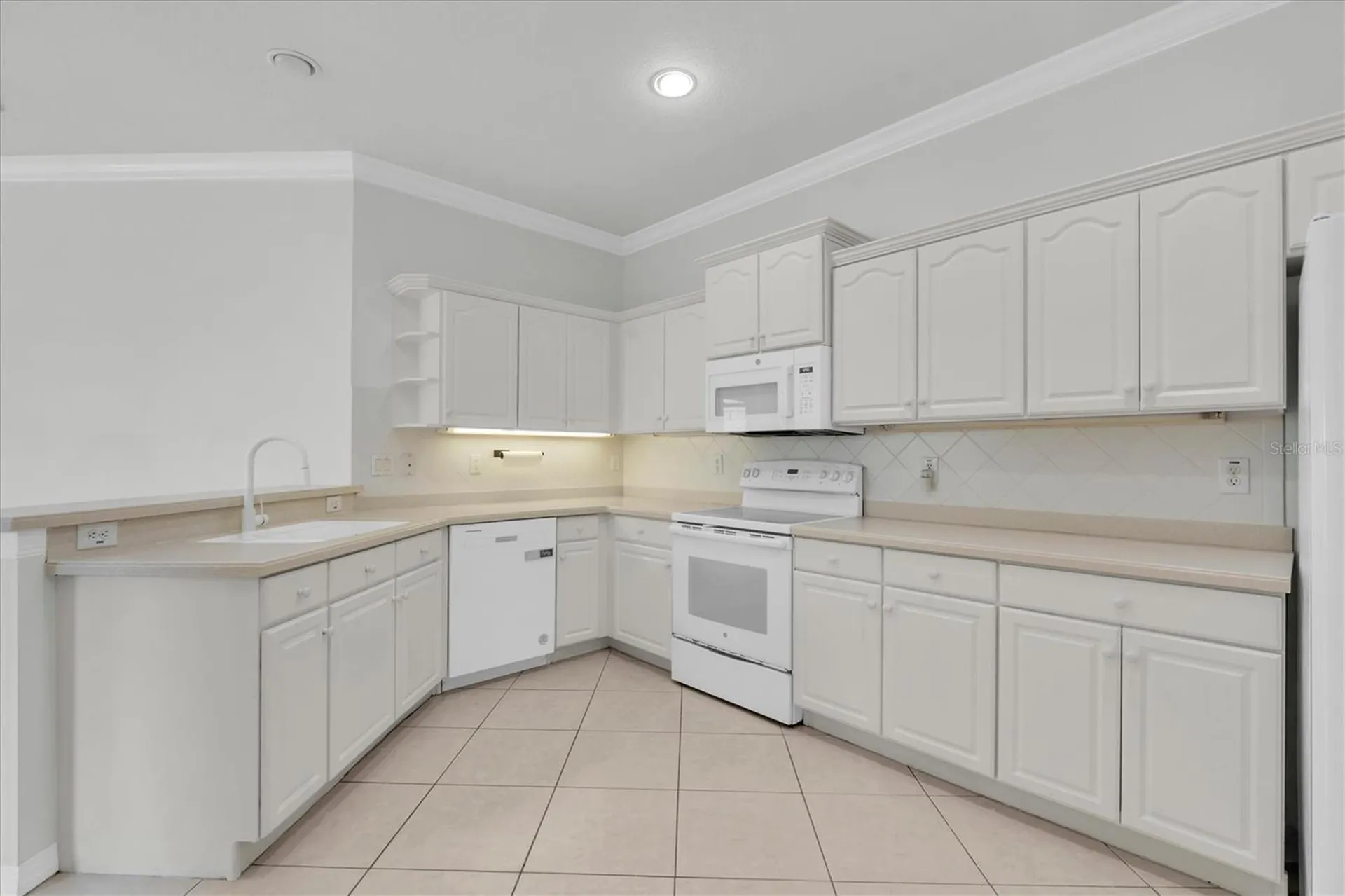 3312 Chapel Creek Circle Wesley Chapel FL 33544
