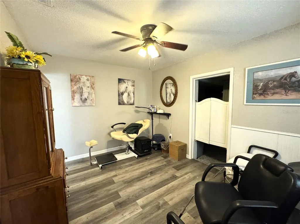 20707 Walnut Street Dunnellon FL 34431