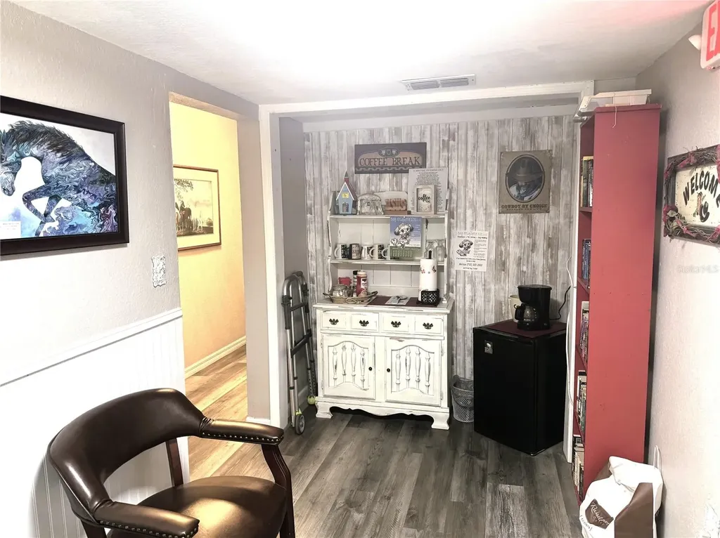 20707 Walnut Street Dunnellon FL 34431