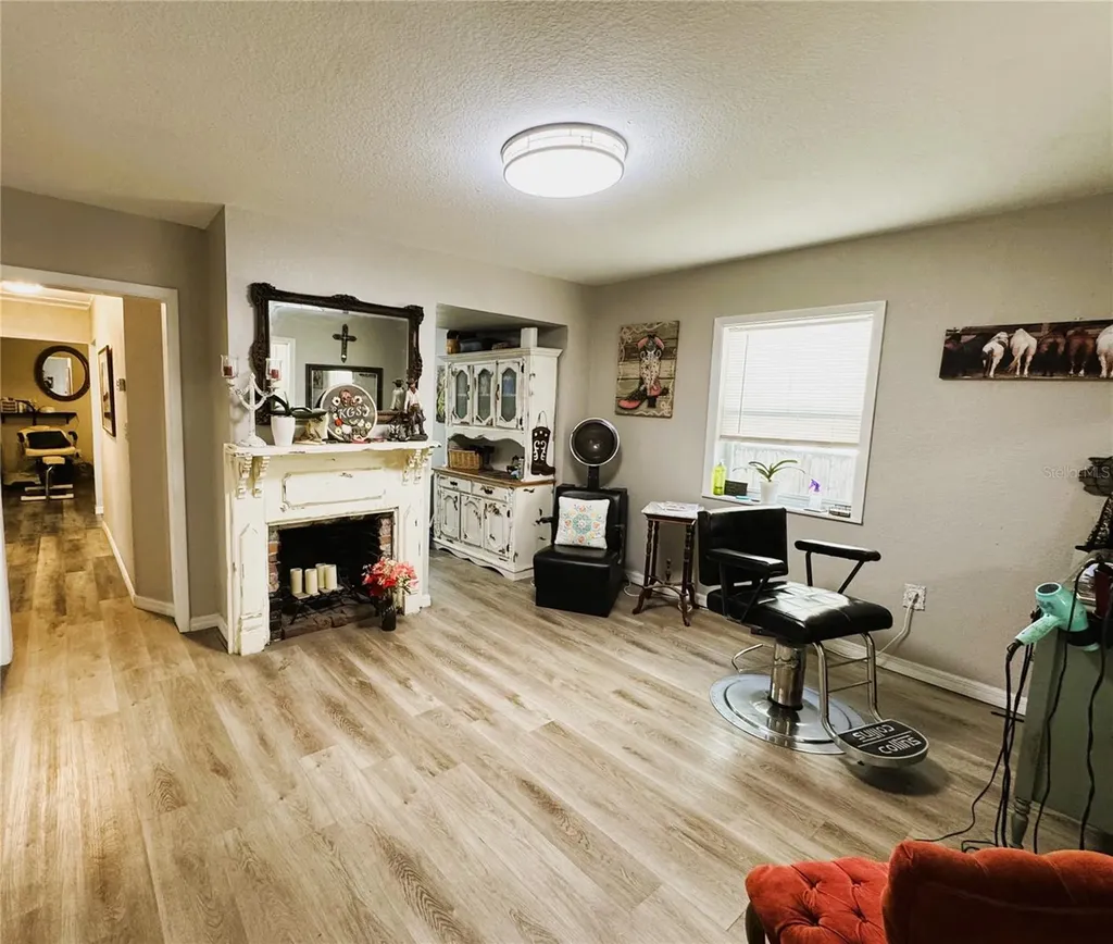 20707 Walnut Street Dunnellon FL 34431