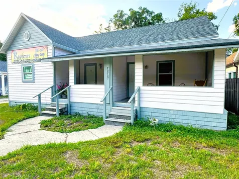 20707 Walnut Street Dunnellon FL 34431