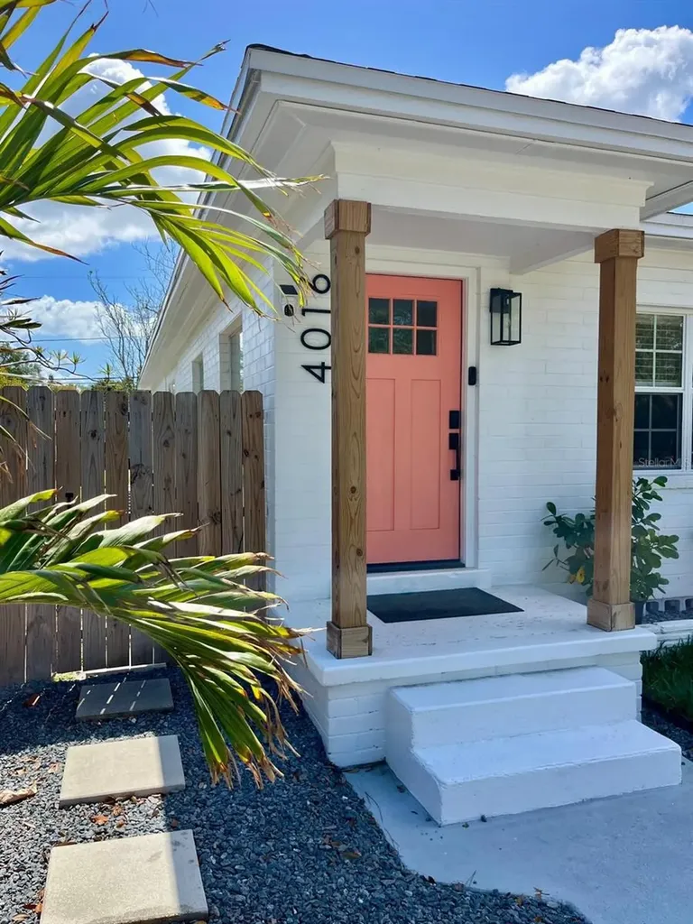 4016 9th Avenue N St Petersburg FL 33713