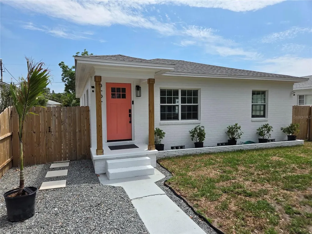 4016 9th Avenue N St Petersburg FL 33713