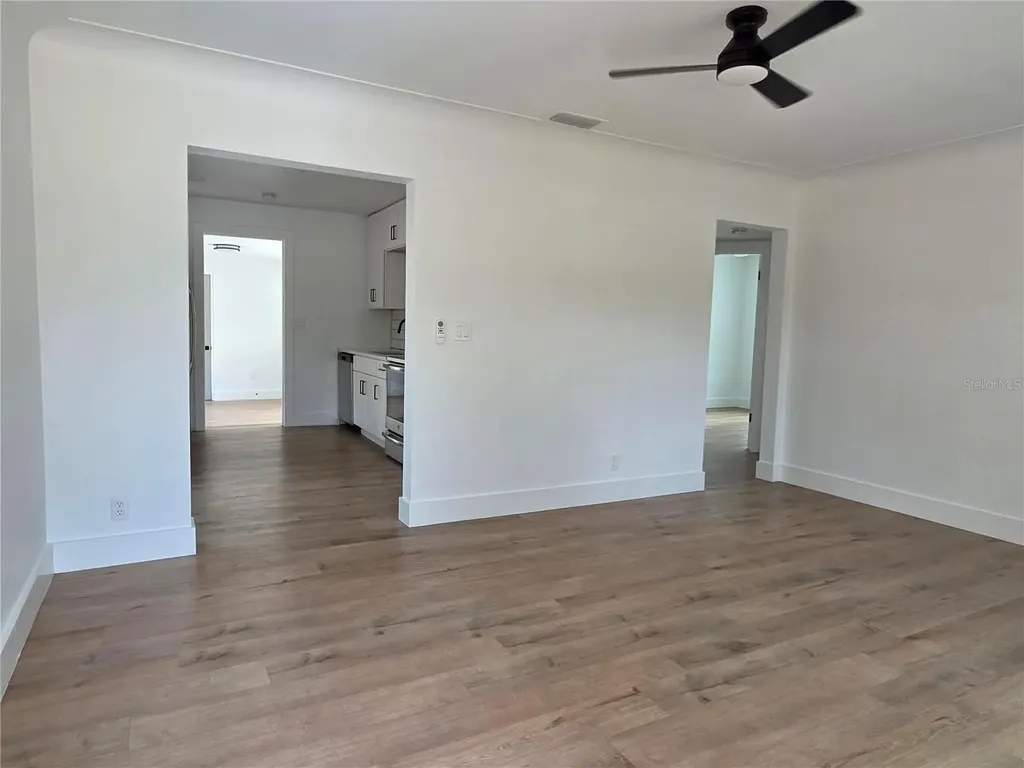 4016 9th Avenue N St Petersburg FL 33713