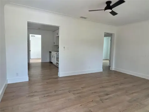 4016 9th Avenue N St Petersburg FL 33713