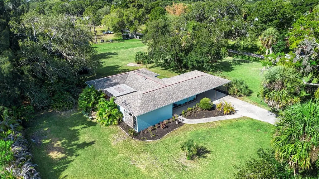 6109 Kracker Avenue Gibsonton FL 33534