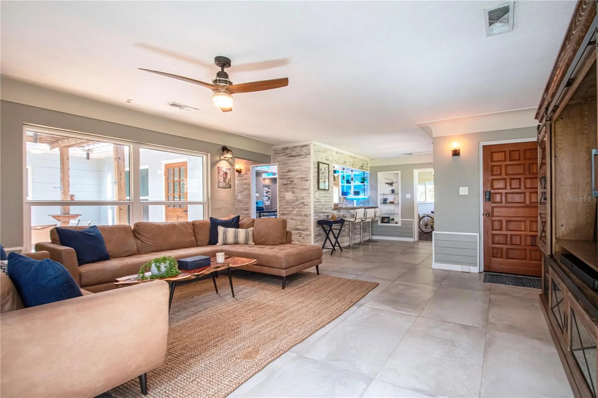 6109 Kracker Avenue Gibsonton FL 33534