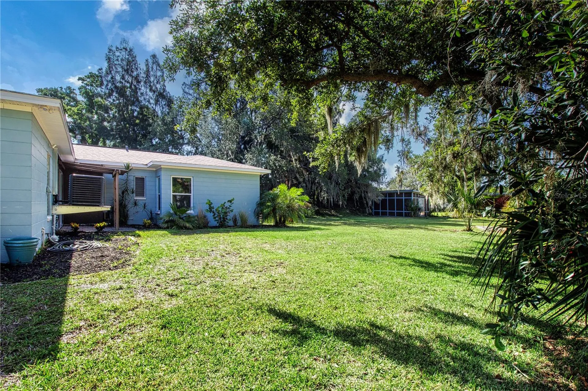 6109 Kracker Avenue Gibsonton FL 33534