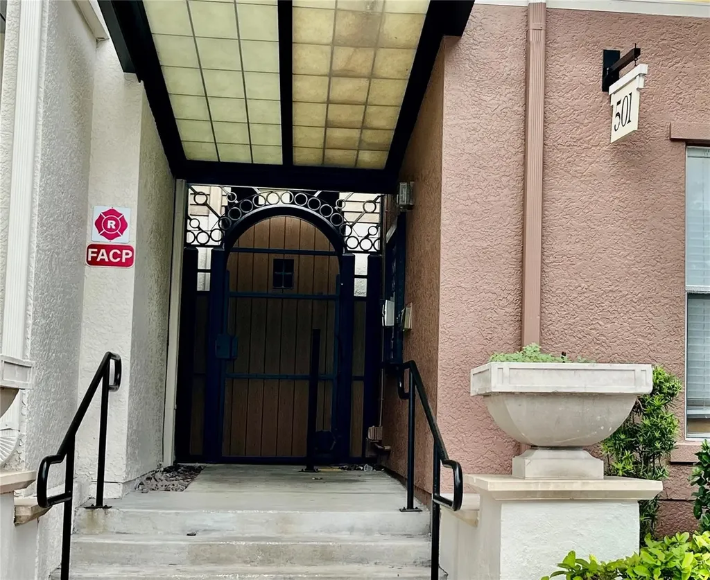 501 S Moody Avenue Tampa FL 33609