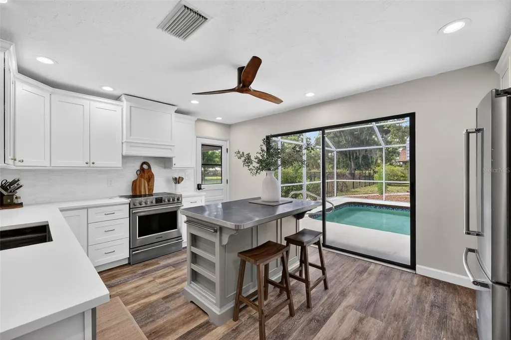 6147 Hupa Road Sarasota FL 34241