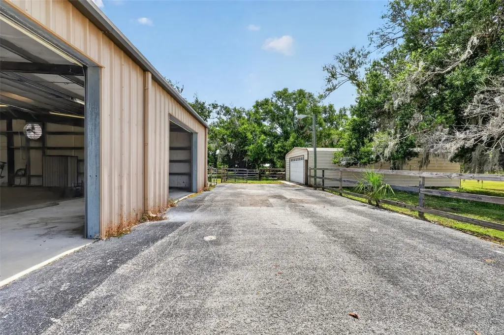 6147 Hupa Road Sarasota FL 34241