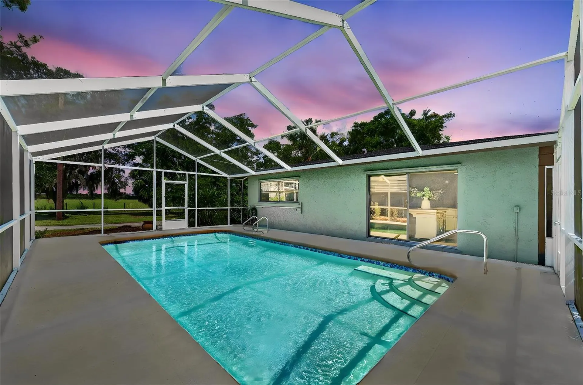 6147 Hupa Road Sarasota FL 34241