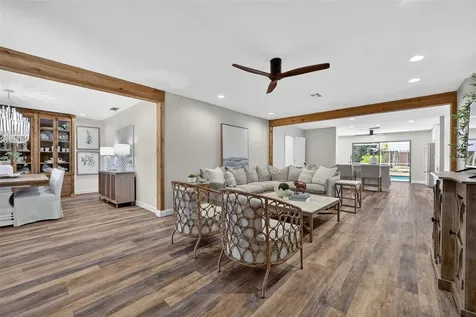 6147 Hupa Road Sarasota FL 34241