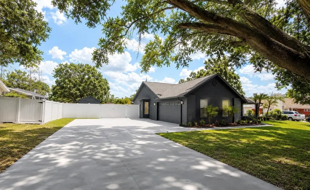 29341 Rhodin Place Wesley Chapel FL 33545