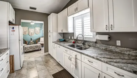 130 Southampton Place Venice FL 34293