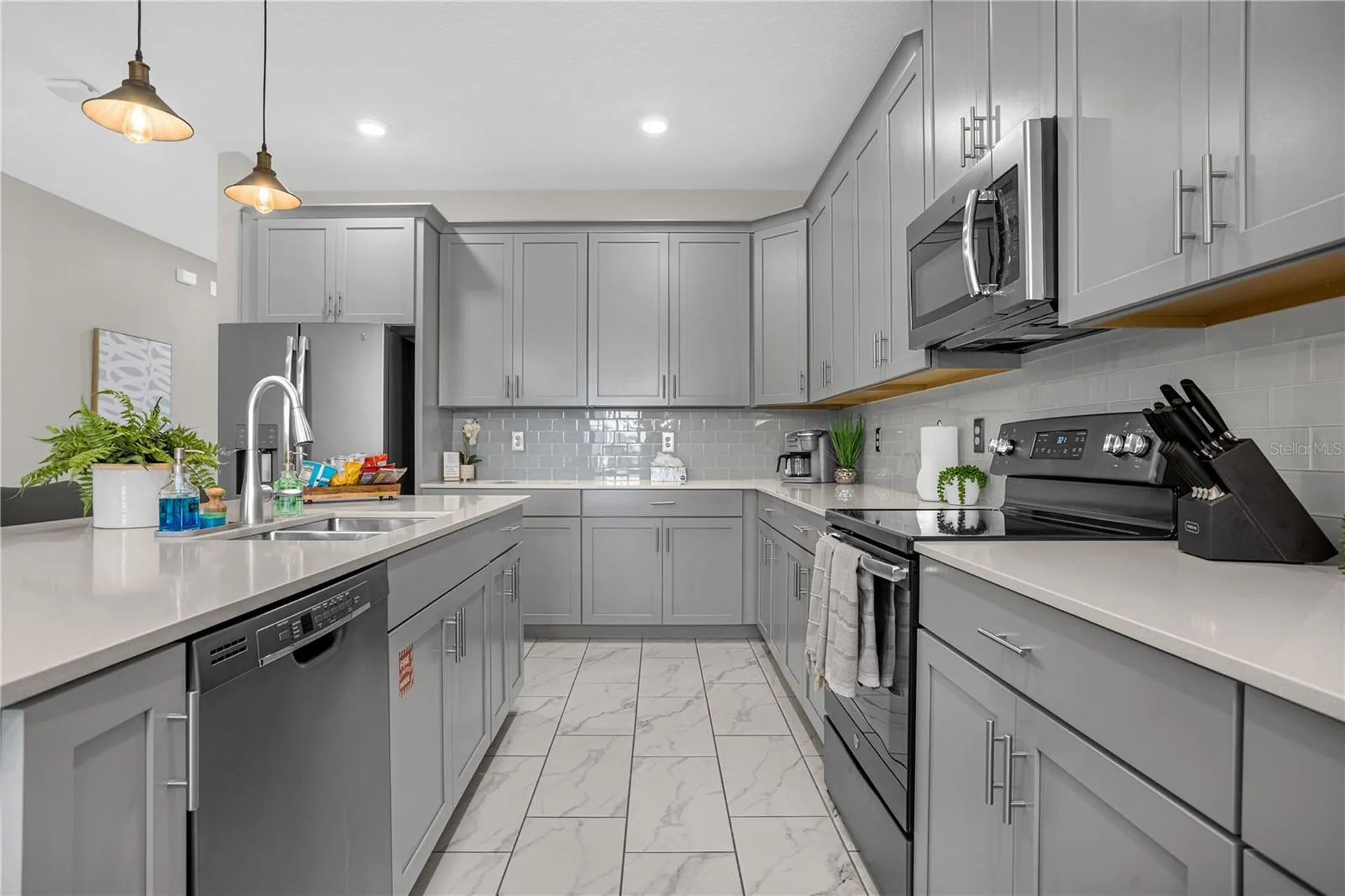 2772 Bookmark Drive Kissimmee FL 34746