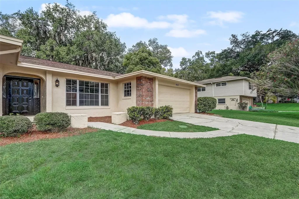 665 Little Wekiva Road Altamonte Springs FL 32714