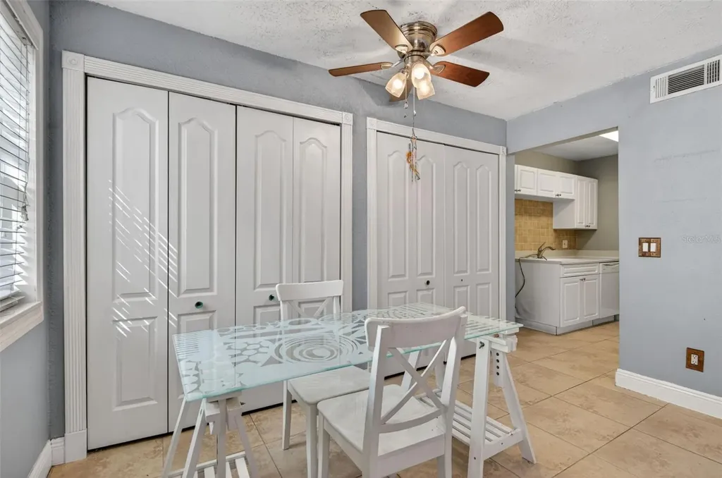 2521 Cedar Cypress Court Tampa FL 33618