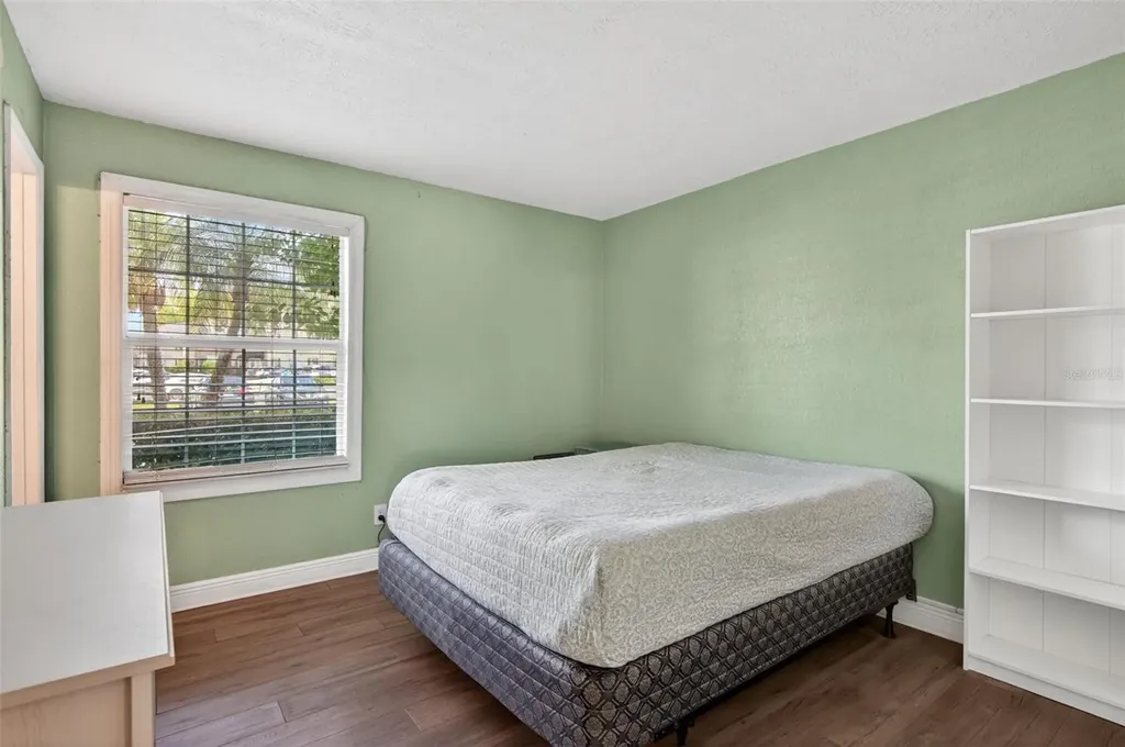 2521 Cedar Cypress Court Tampa FL 33618