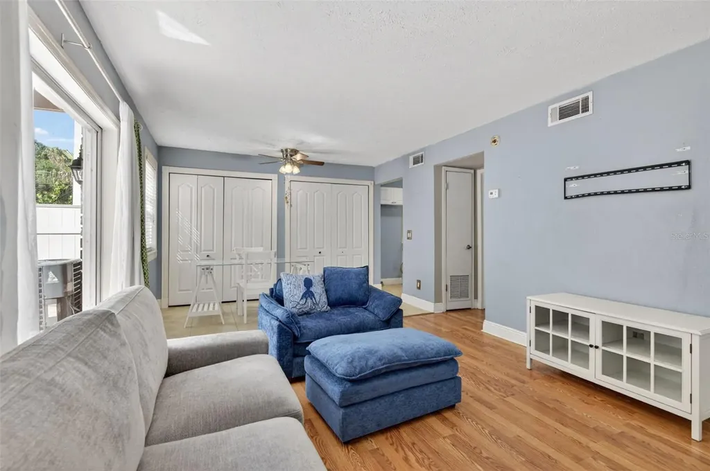 2521 Cedar Cypress Court Tampa FL 33618