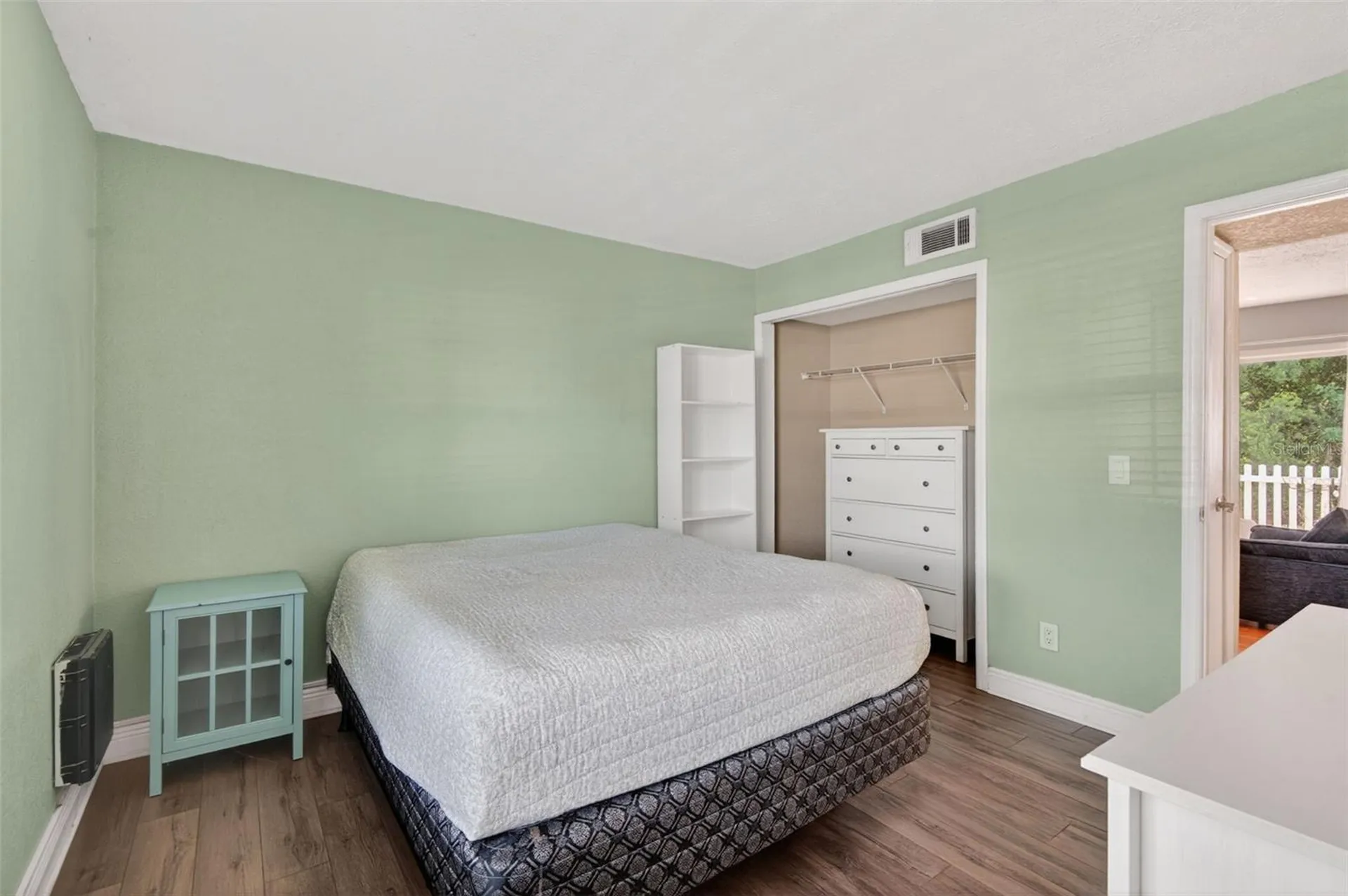 2521 Cedar Cypress Court Tampa FL 33618