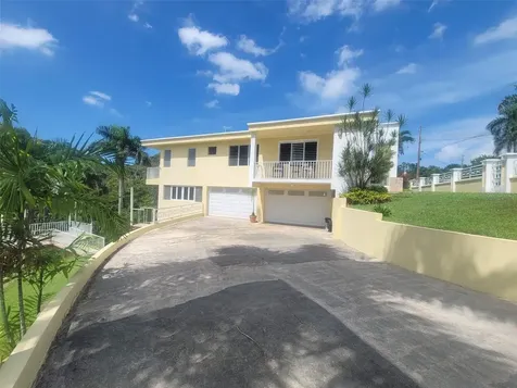 8C Clavel Street Dorado PR 00646