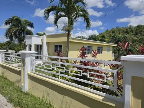 8C Clavel Street Dorado PR 00646