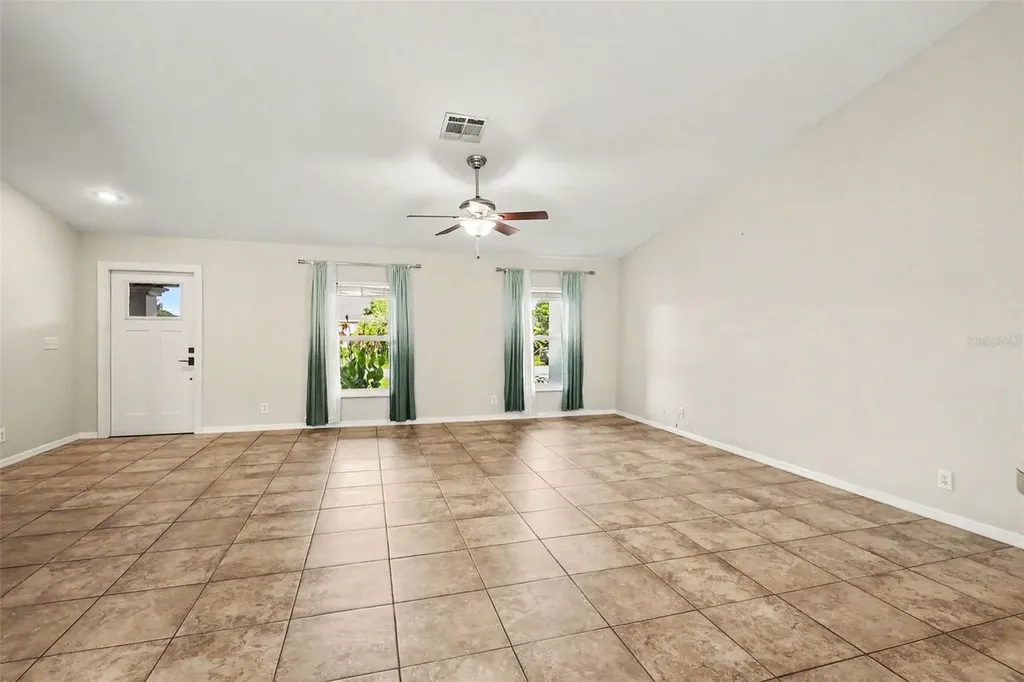 203 NW 6th Place Cape Coral FL 33993