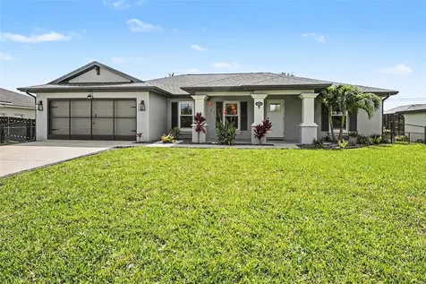 203 NW 6th Place Cape Coral FL 33993