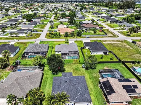 203 NW 6th Place Cape Coral FL 33993
