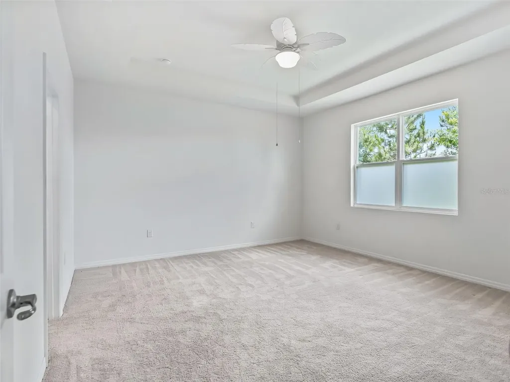 7889 Penrose Place Wildwood FL 34785