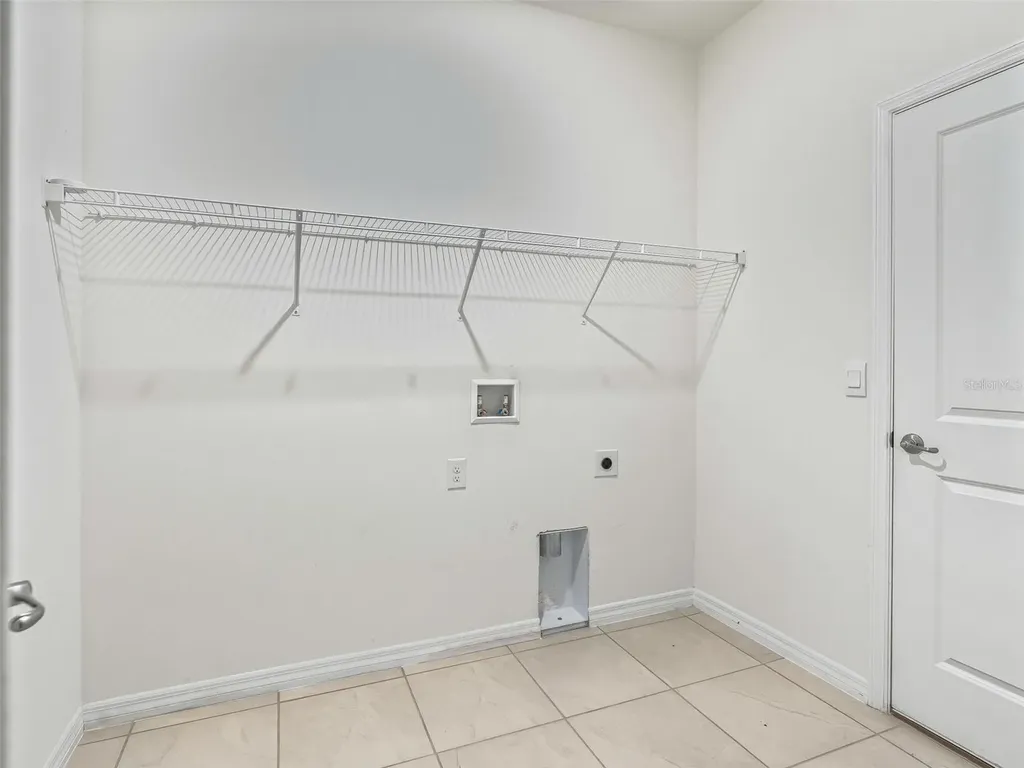 7889 Penrose Place Wildwood FL 34785
