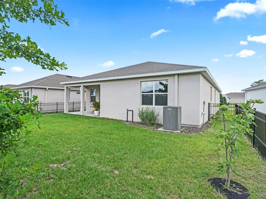 7889 Penrose Place Wildwood FL 34785