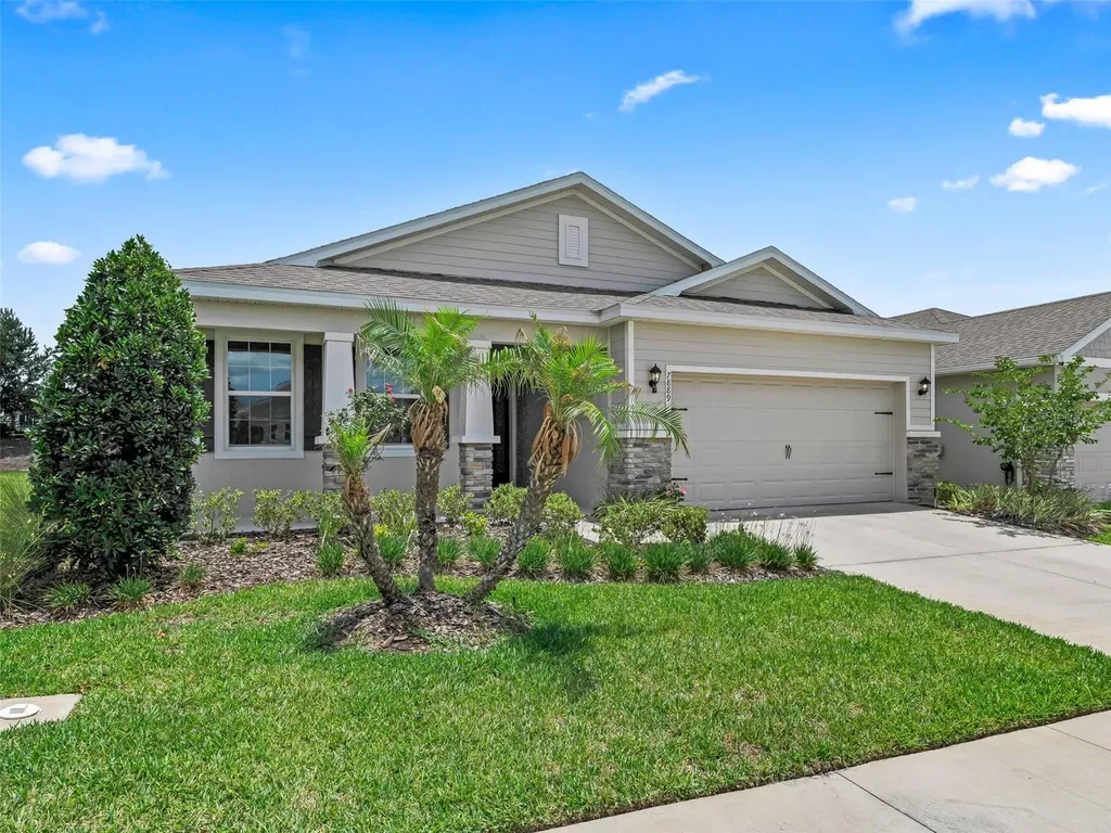 7889 Penrose Place Wildwood FL 34785