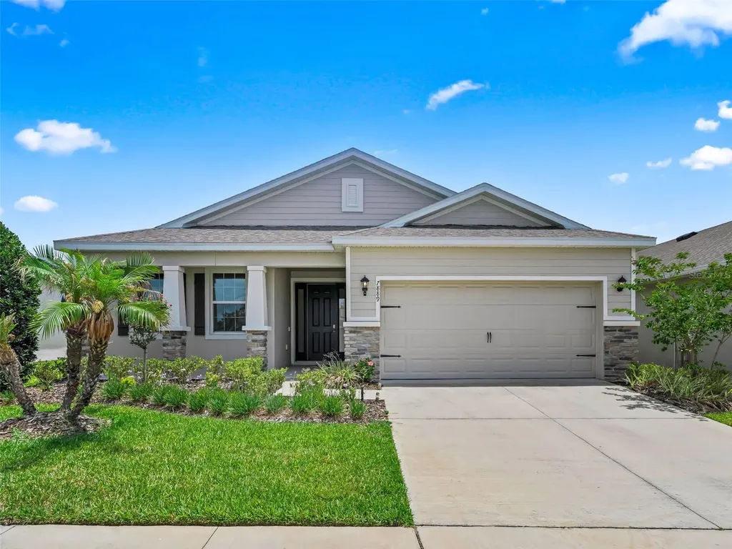 7889 Penrose Place Wildwood FL 34785