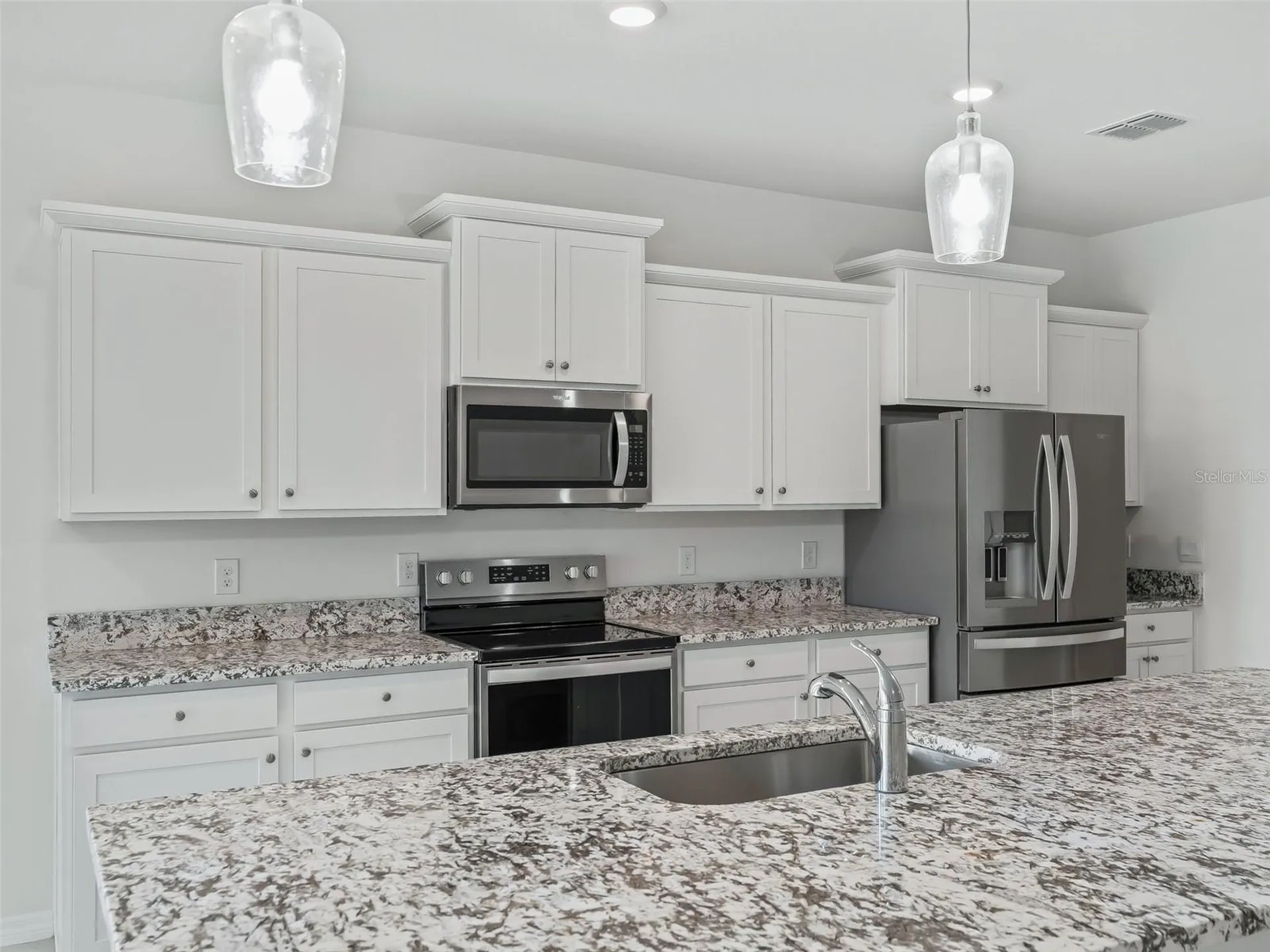 7889 Penrose Place Wildwood FL 34785