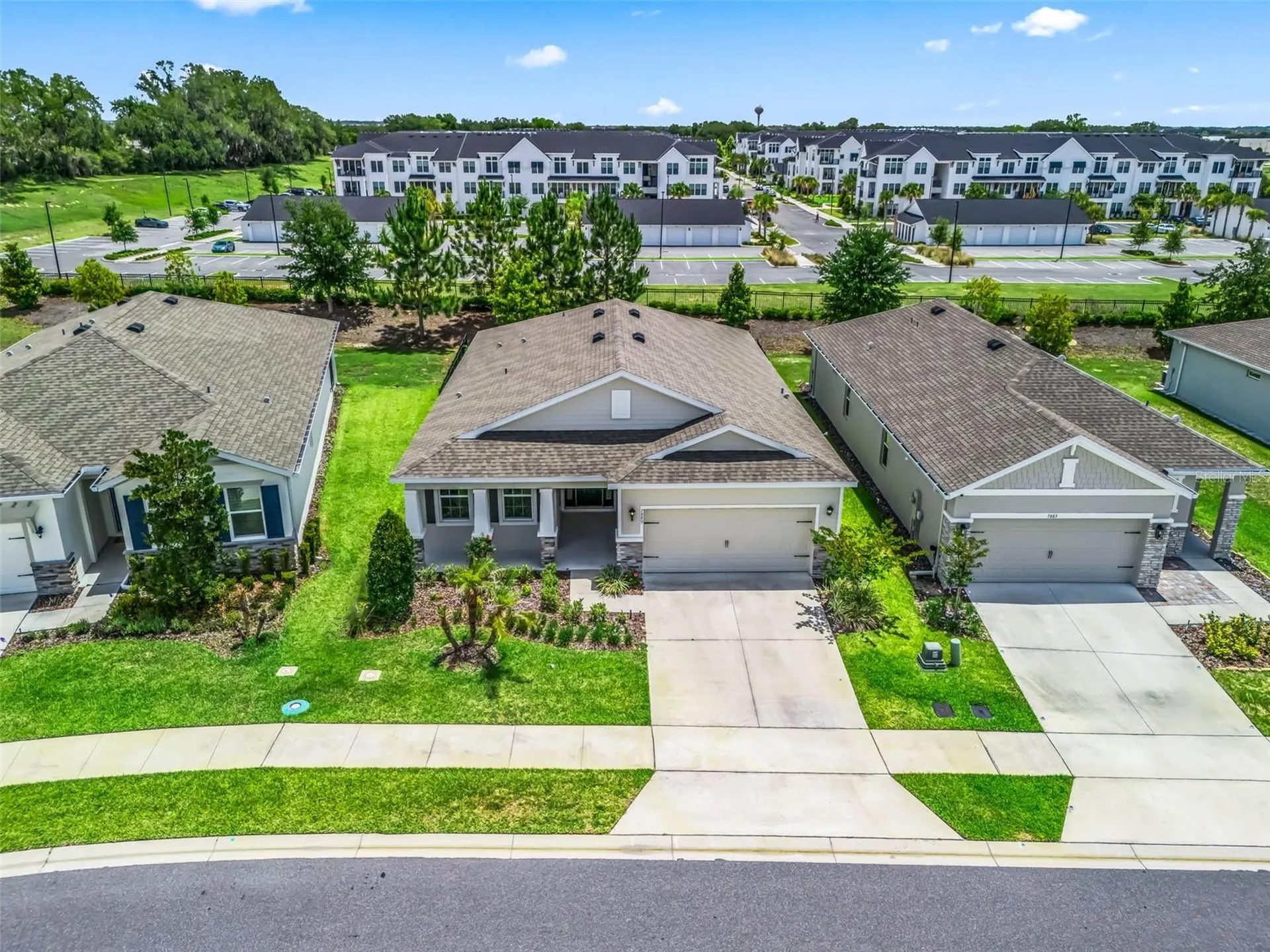 7889 Penrose Place Wildwood FL 34785