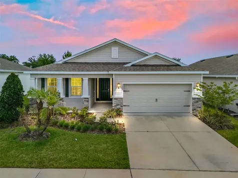 7889 Penrose Place Wildwood FL 34785