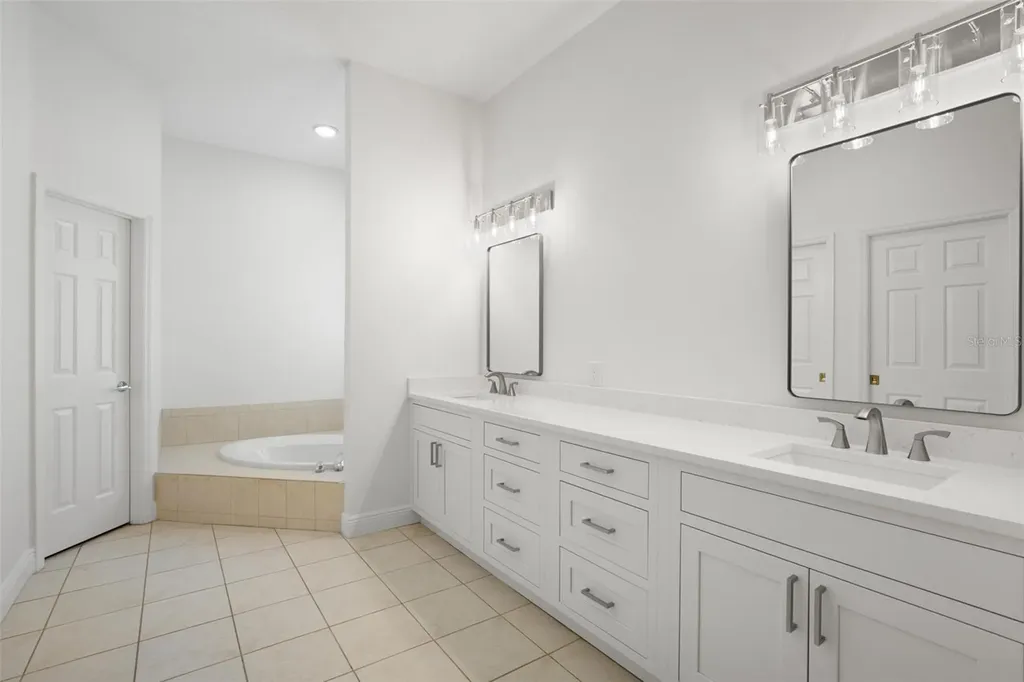 14644 Mirasol Manor Court Tampa FL 33626