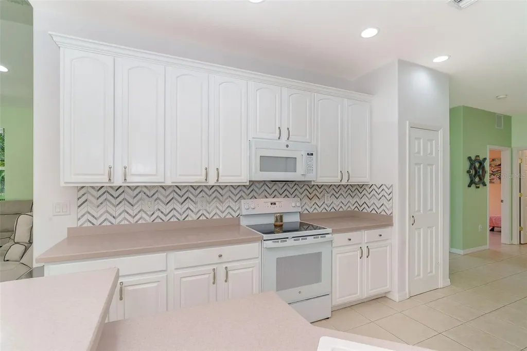 122 Clear Lake Drive Englewood FL 34223
