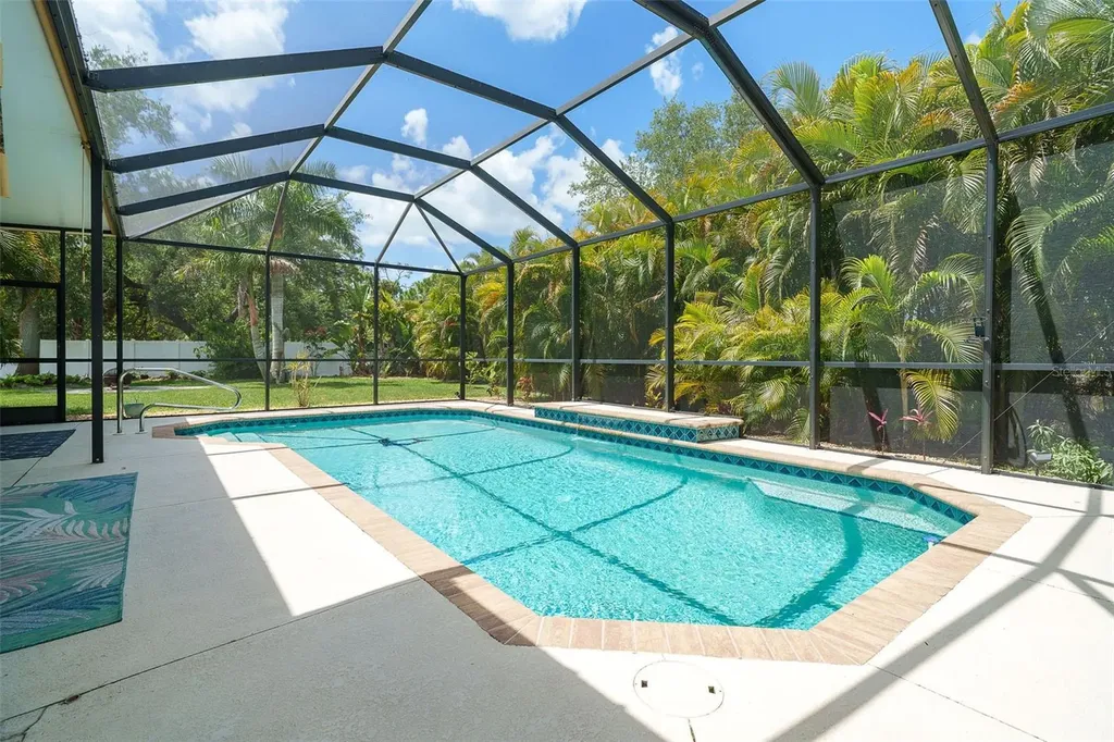 122 Clear Lake Drive Englewood FL 34223