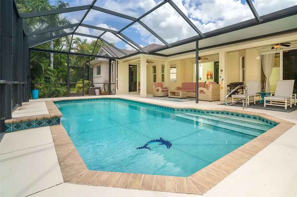 122 Clear Lake Drive Englewood FL 34223