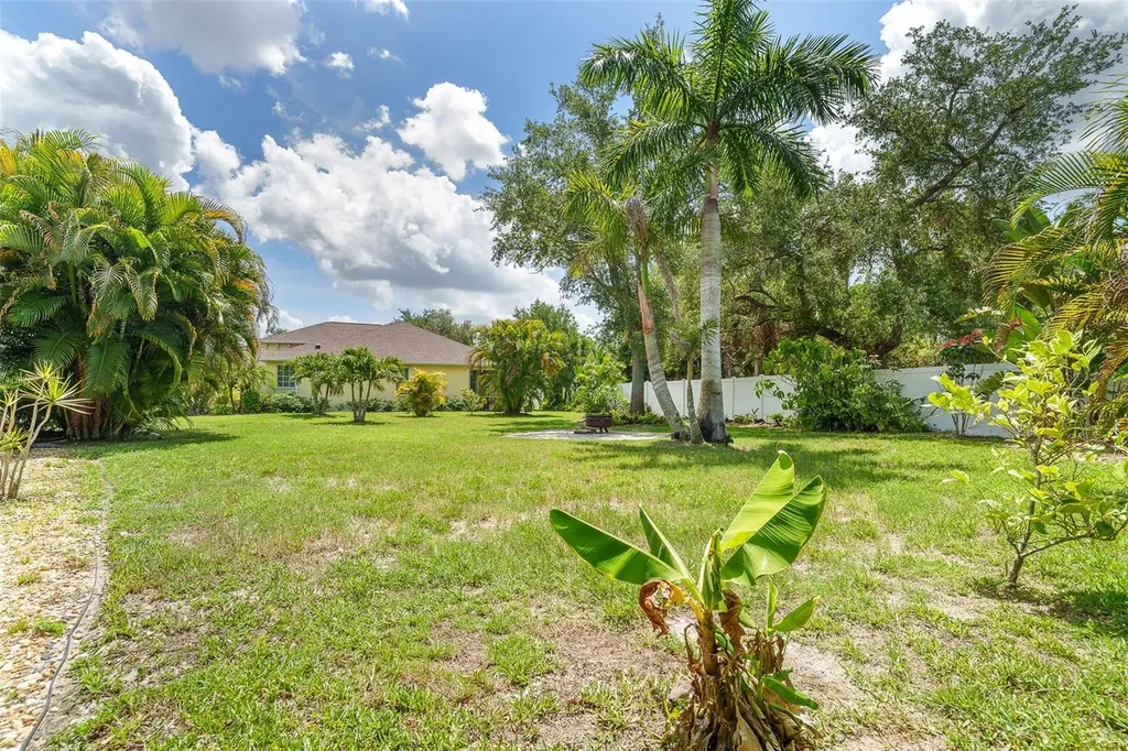 122 Clear Lake Drive Englewood FL 34223